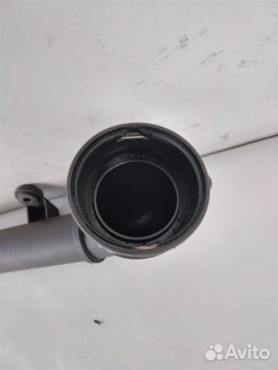 Патрубок интеркулера фольксваген туарег 2002-2010