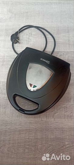 Вафельница Scarlett England SC-117 700w