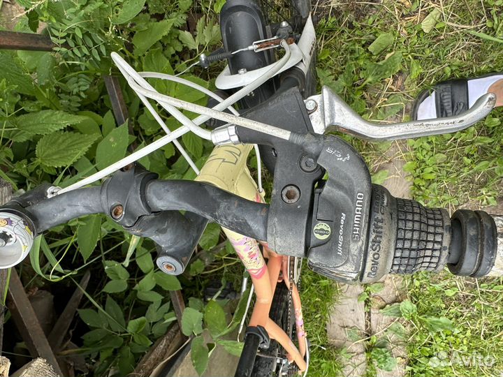 Добротный велосипед для девочки