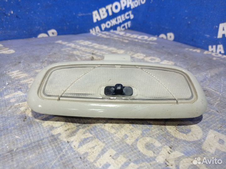 Плафон салона Ford Focus 1 седан 2004