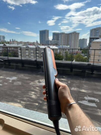 Выпрямитель Dyson Airstrait