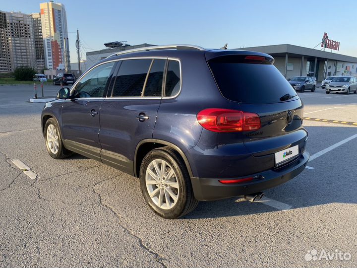 Volkswagen Tiguan, 2012