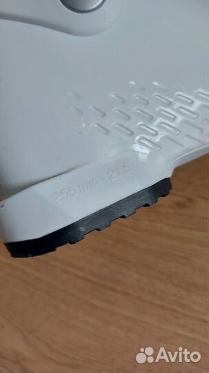 Горнолыжные ботинки детские 21.5 Rossignol