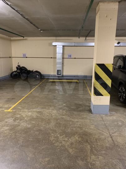 Машиноместо, 16 м²