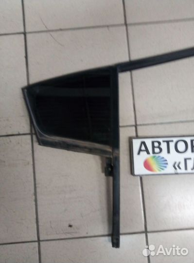 Стекло Cerato 3 двери задней правой глухое