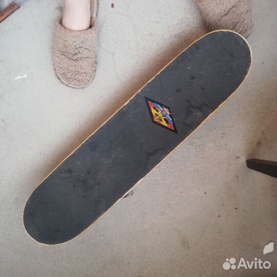 Скейтборд с огненным драконом