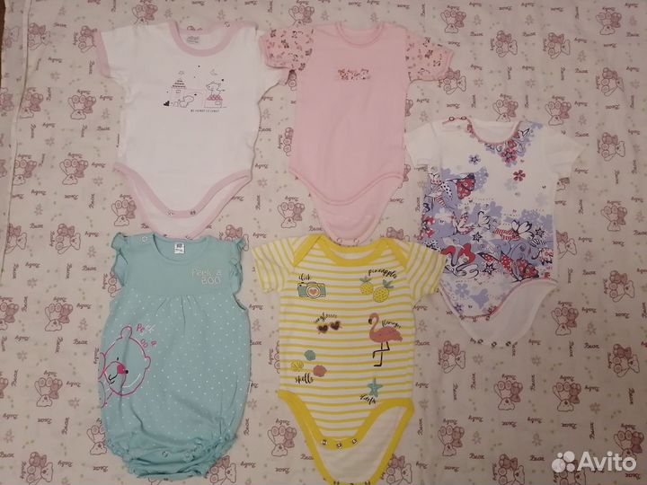Детские вещи от рождения до года