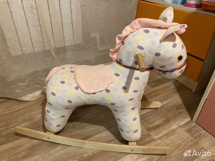 Качалка лошадь