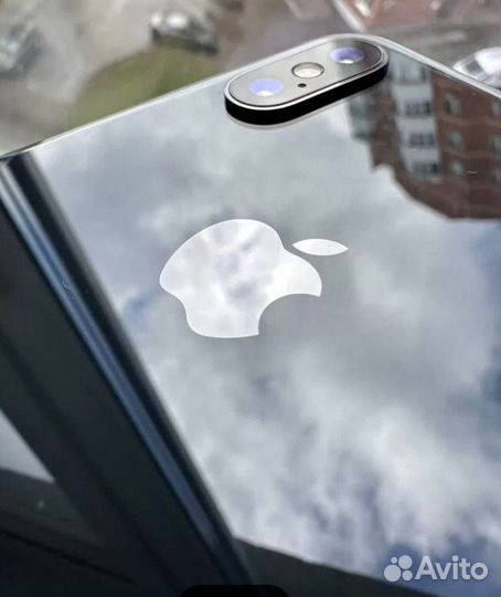 iPhone X, 64 ГБ