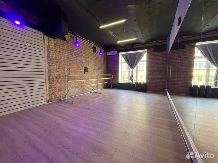 Почасовая аренда зала для танцев, спорта