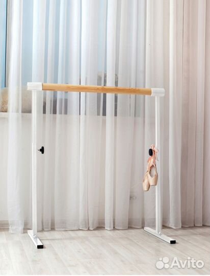 Одноуровневый переносной хореографический станок