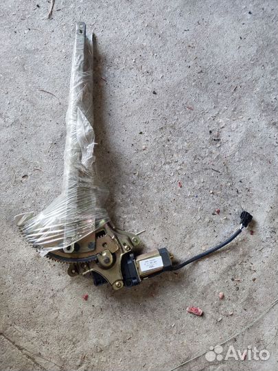 Стеклоподъемник Chery Tiggo T11