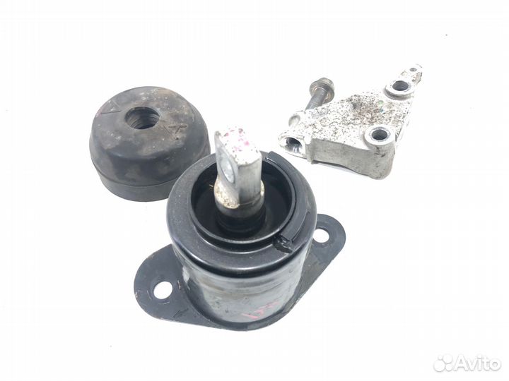 Подушка двигателя передняя правая Honda Inspire