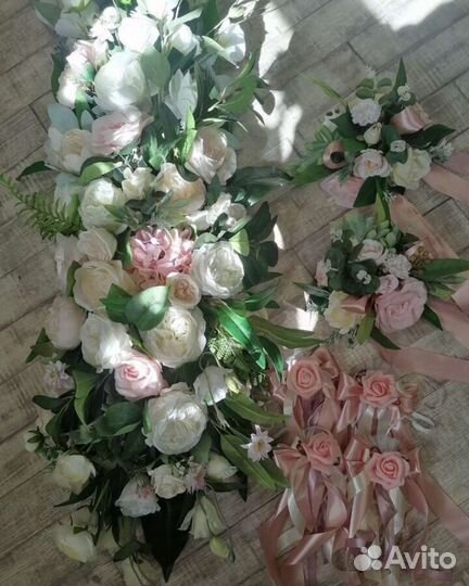 Украшение для автомобиля