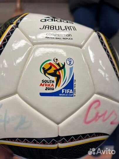 Мячь футбольный с подписями игроков сборной России