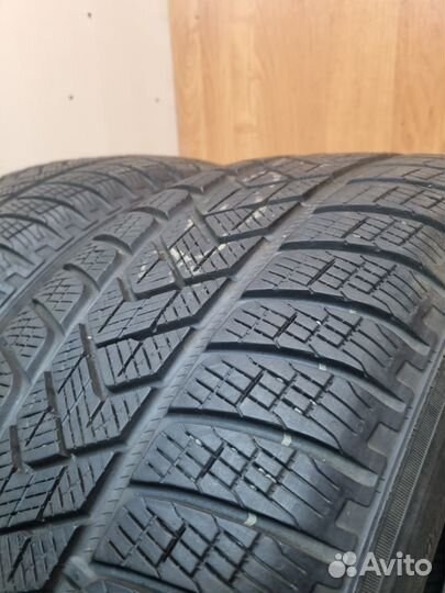 Pirelli Scorpion Winter 255/55 R18