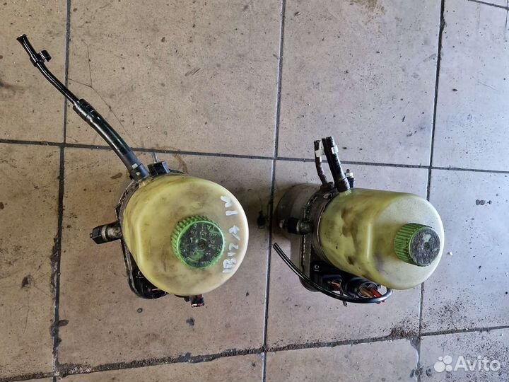 Насос гур 6R0 423 156 Skoda