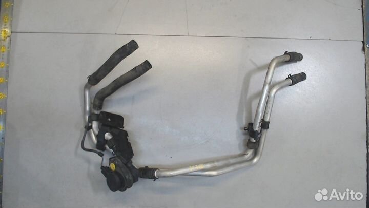 Насос водяной Volkswagen Touareg, 2004