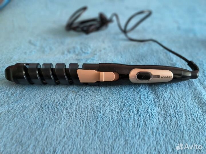 Щипцы для завивки волос