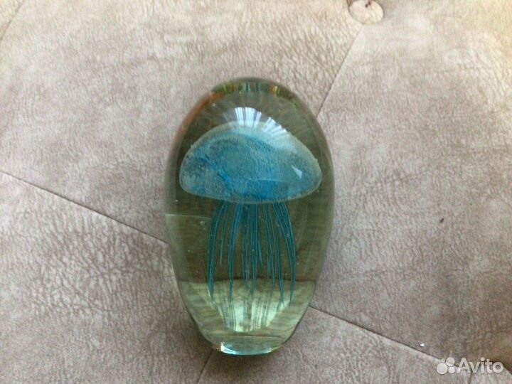 Бумагодержатель в форме шара