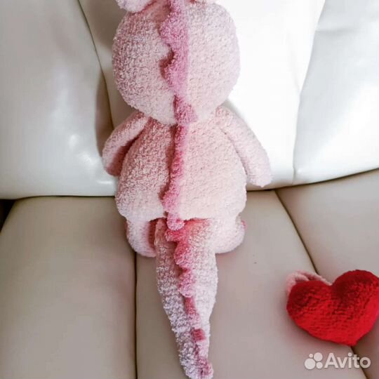 Розовый динозаврик, ручная работа