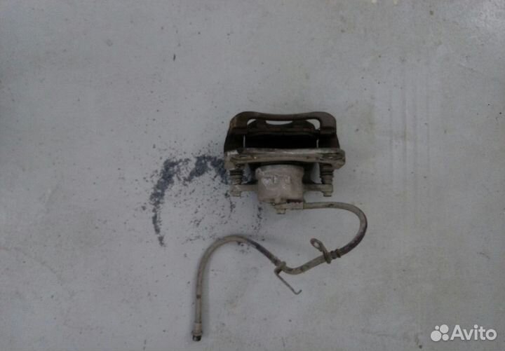 Суппорт тормозной RAV4 XA30