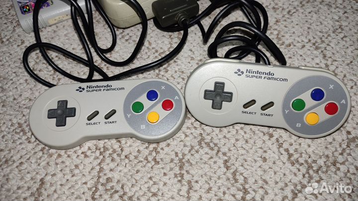Super Famicom одним лотом