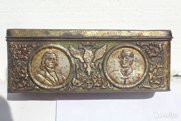 300 лет дому Романовых. Редкая коробка