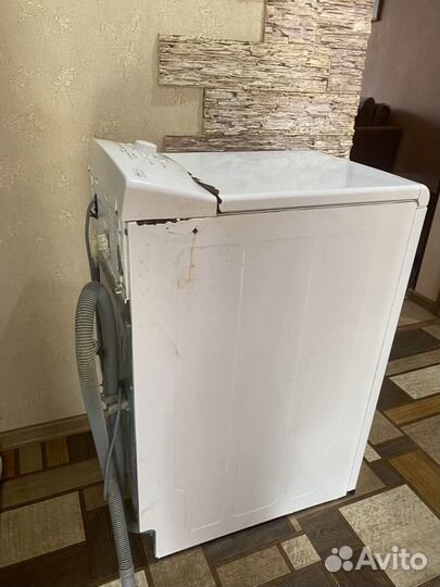 Стиральная машина с вертикальной загрузкой