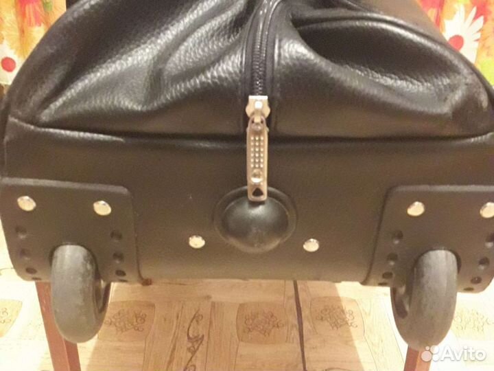 Сумка дорожная на колесах cagia