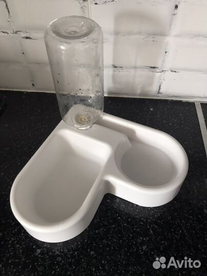 Миска для собак и кошек