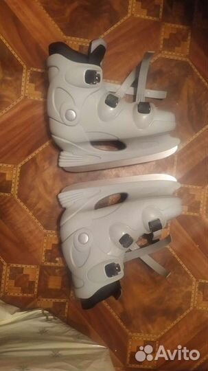 Коньки хоккейные