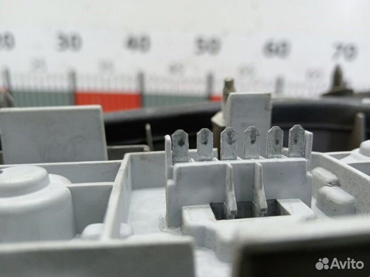 Фонарь задний левый для Opel Vectra C 93174903