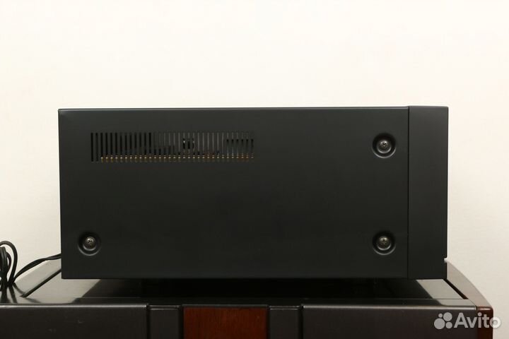 Тюнер Sansui TU-X1