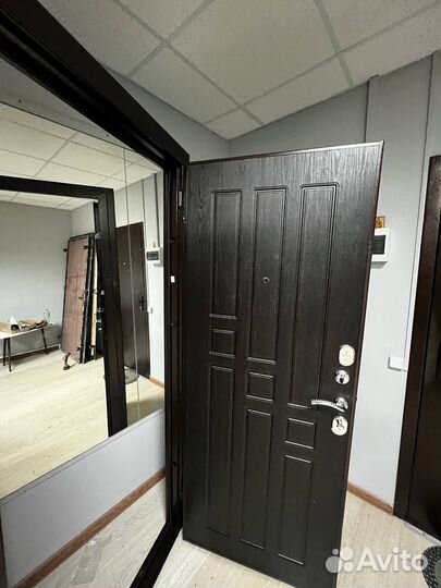 Тёплая входная дверь с бесплатной доставкой