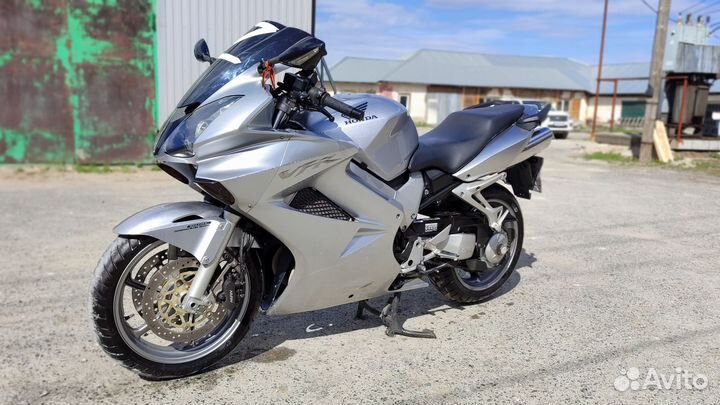 Honda VFR800