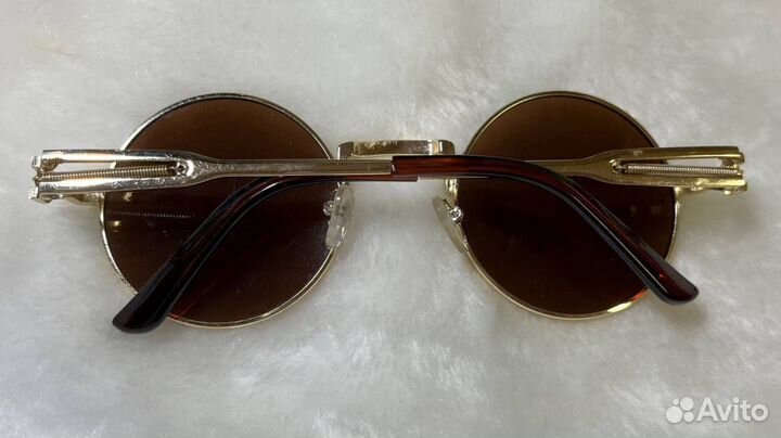 Солнцезащитные очки женские