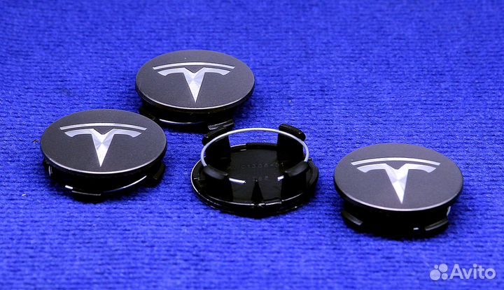 Комплект колпачков литого диска Tesla 57 мм графит