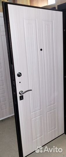 Входная металлическая дверь Броня X2