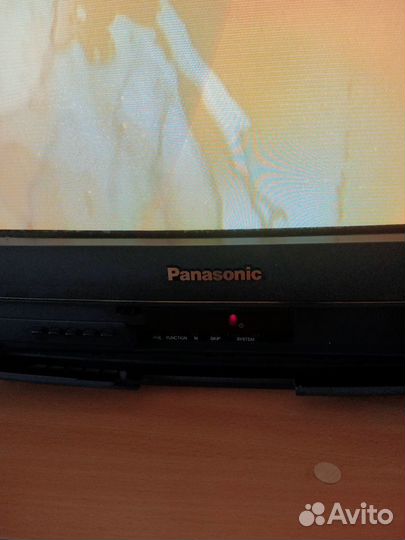 Телевизор Panasonic Top Dome