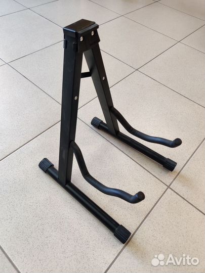 Стойка для гитары