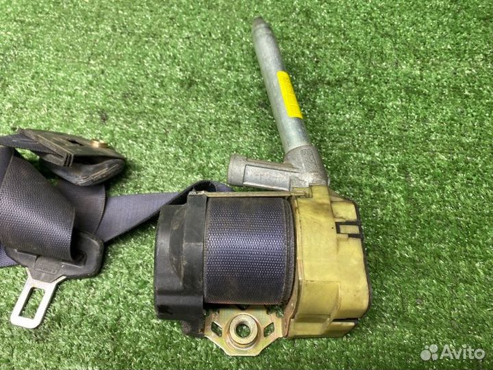 Ремень безопасности передний левый Mercedes-Benz E