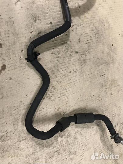 Шланг гидроусилителя Audi Q7 (4L) 2005 - 2009