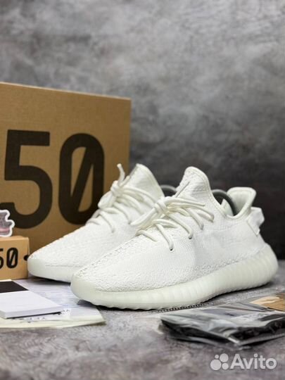 Кроссовки Adidas Yeezy Boost 350 (41)