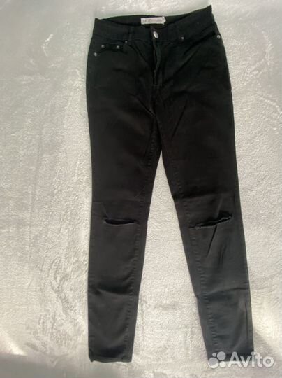 Джинсы женские