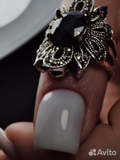 Маникюр, покрытие гель-лаком