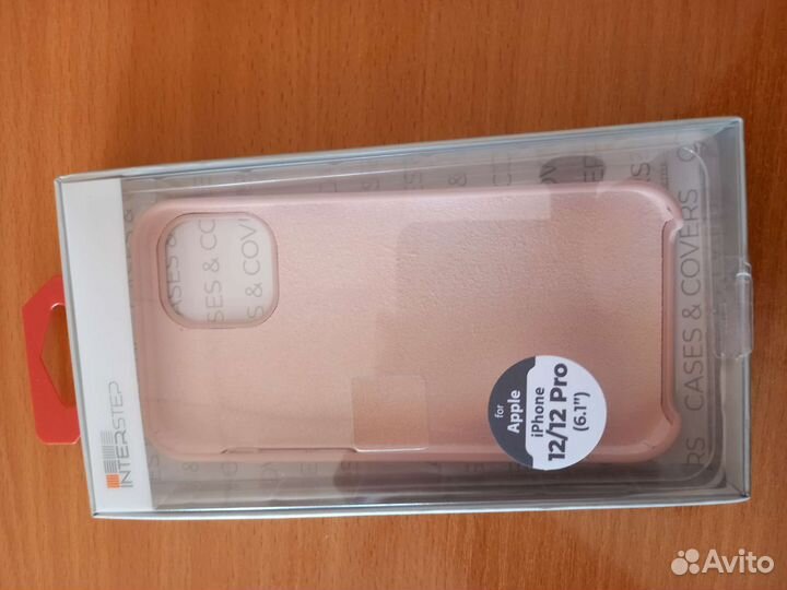 Чехол на телефон