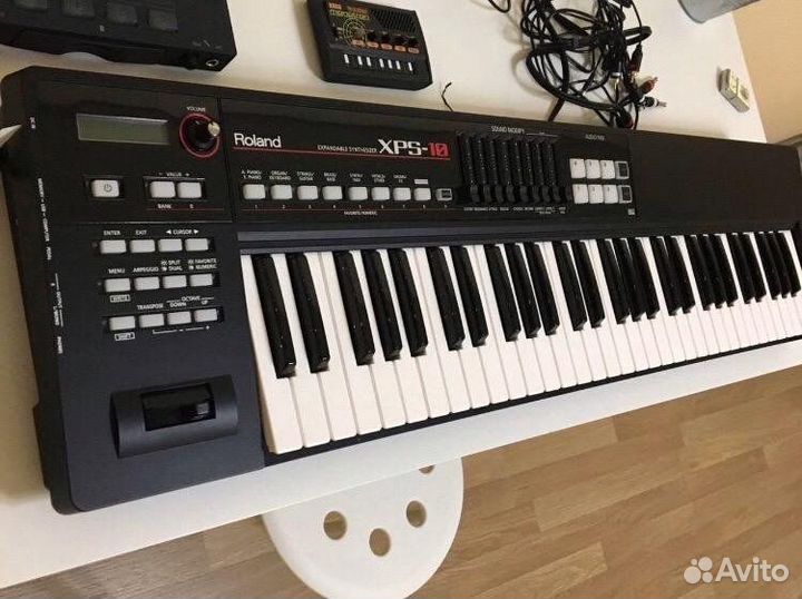 Продается клавиши Roland