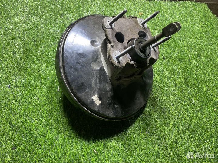 Усилитель тормозов вакуумный Renault Megane 3