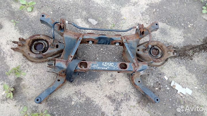 Подрамник задний на Опель Антара